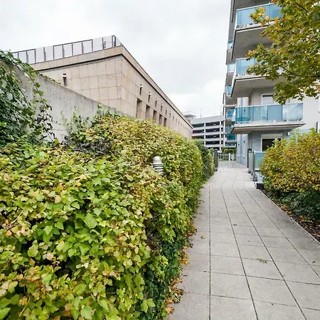 Politechnika Przy Jeziorze דירה