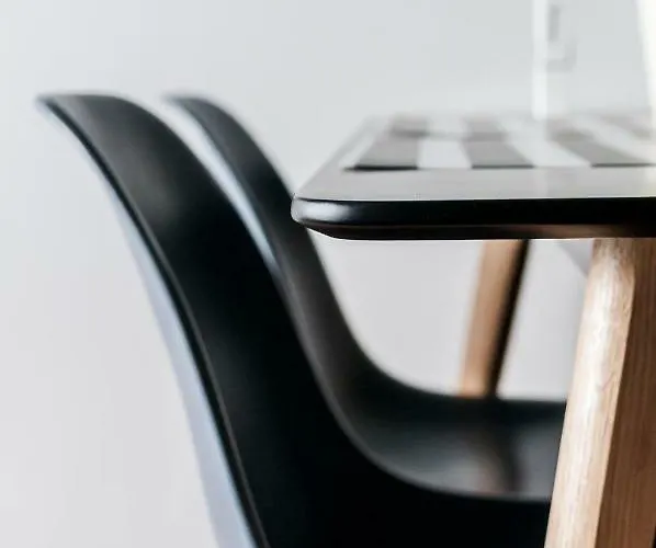 Politechnika Przy Jeziorze *