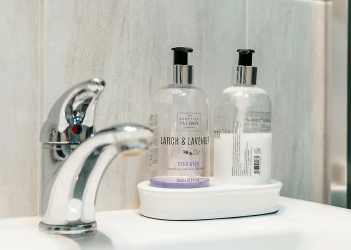 Politechnika Przy Jeziorze 아파트 포즈난